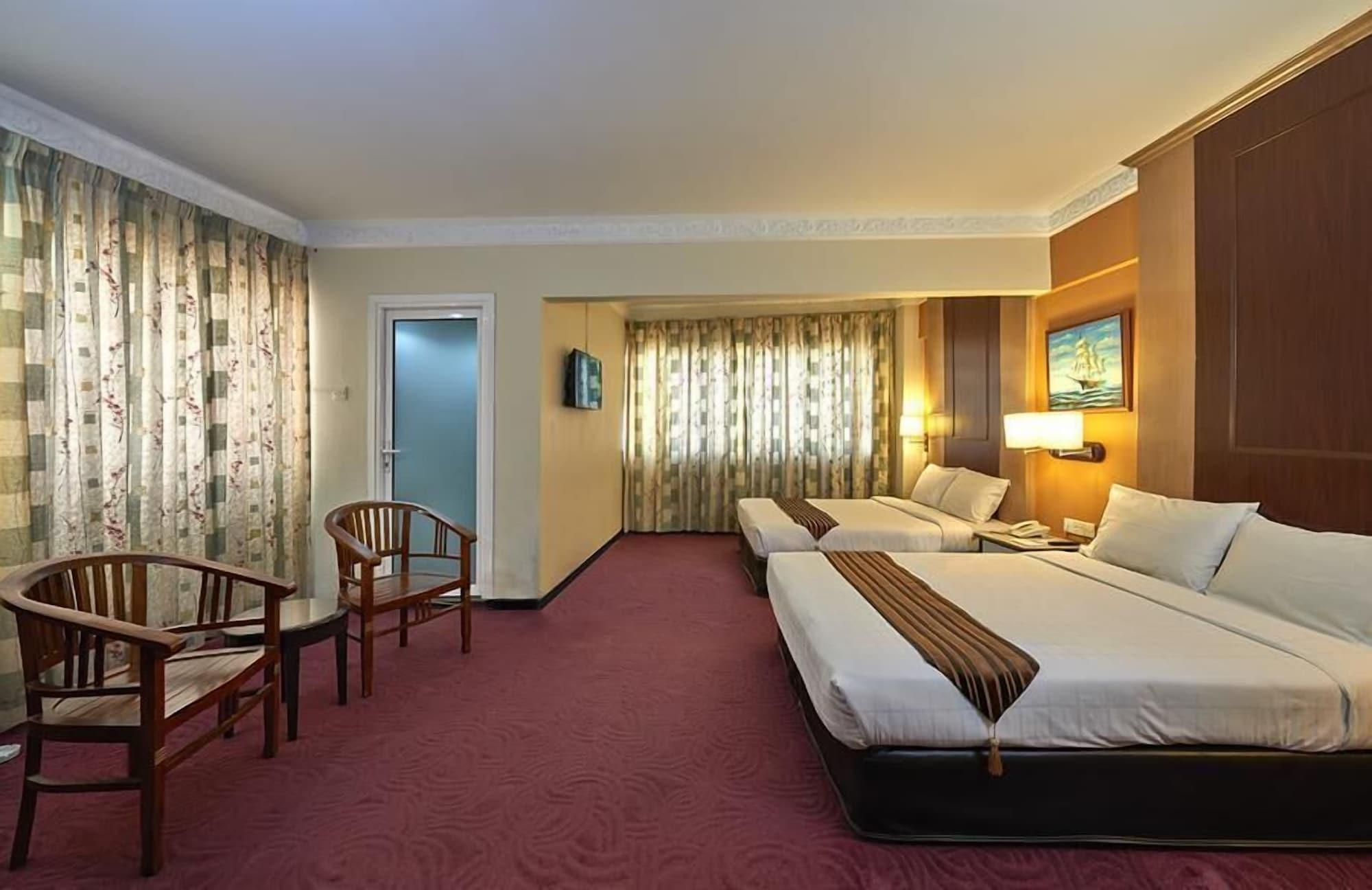 Palace Hotel Kuala Lumpur Exterior photo